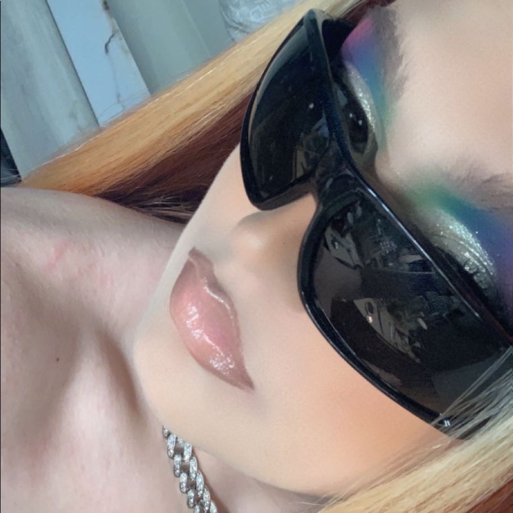 Meet your Posher, Jace